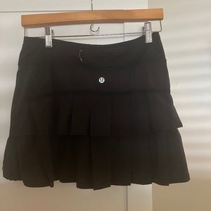 lululemon athletica skirt size 4 tall